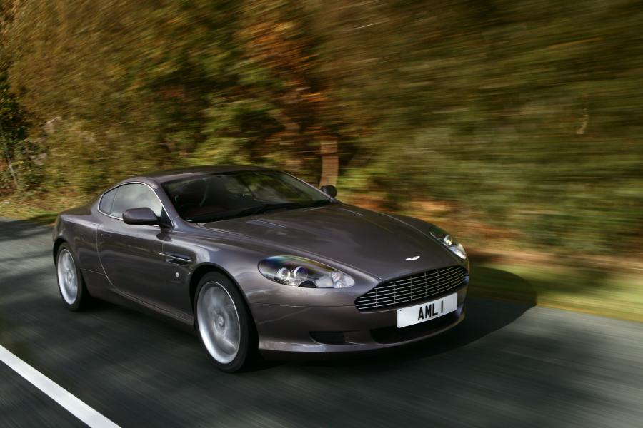  Aston Martin DB9 2004 года  (UK) (фото 24 из 24)